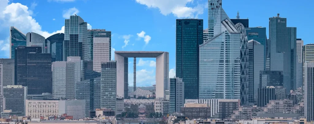 Multinationale recherche de coworking La Défense